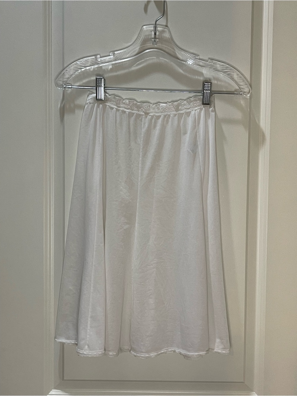Olga White Half Slip with Lace Trim Vintage 100% Nylon Size S